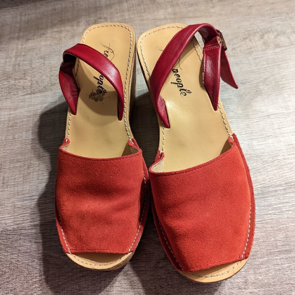 Free people red suede and cork wedge espadrilles made in Spain sz 40 euc